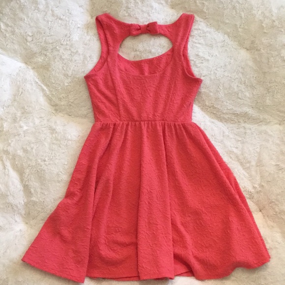 Lauren Conrad Coral Dress - Picture 2 of 10